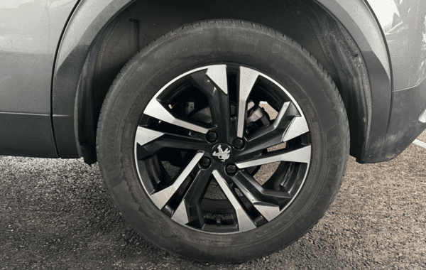 peugeot-2008-1-2-puretech-130ch-s-s-allure - 1032204713