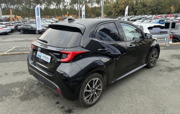 toyota-yaris-116h-design-5p-my22 - 1032364713