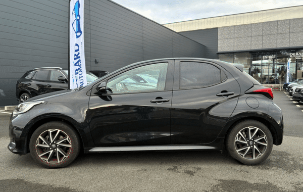 toyota-yaris-116h-design-5p-my22 - 1032364713
