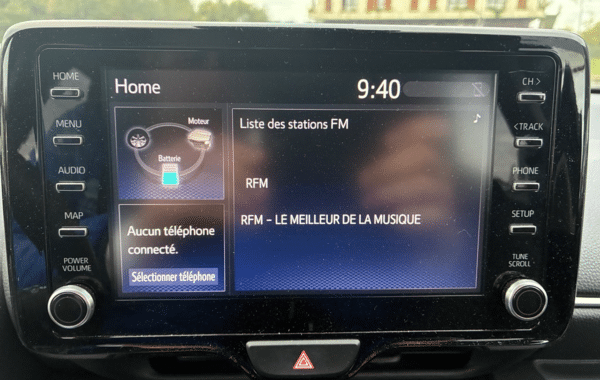 toyota-yaris-116h-design-5p-my22 - 1032364713