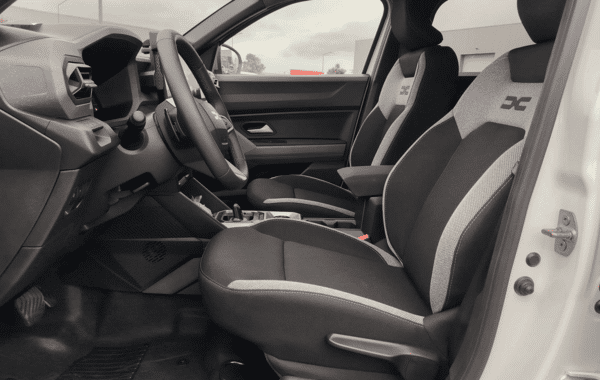 dacia-duster-1-2-hybrid-g-150ch-journey-4x4 - 1032424713