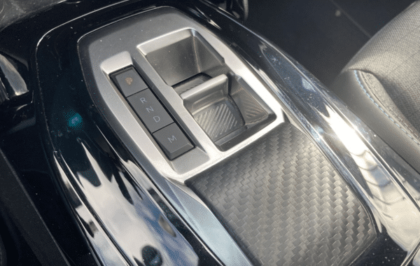 peugeot-2008-1-5-bluehdi-130ch-s-s-allure-eat8 - 1033064713