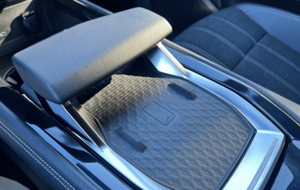 renault-austral-1-3-tce-mild-hybrid-160ch-techno-auto-23 - 1033184713