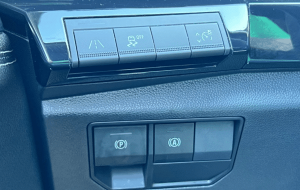renault-austral-1-3-tce-mild-hybrid-160ch-techno-auto-23 - 1033184713