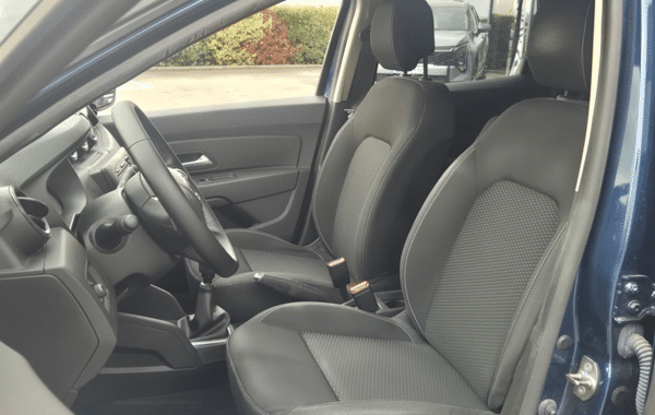 dacia-duster-1-5-dci-110ch-confort-4x2 - 1034604713