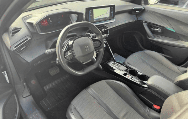 peugeot-2008-1-2-puretech-130ch-s-s-allure-eat8 - 1034874713