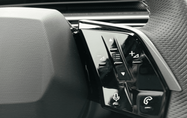 peugeot-5008-hybrid-145ch-gt-e-dcs6 - 1035304713