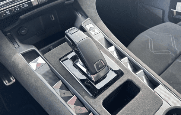 ds-ds-7-crossback-bluehdi-180ch-performance-line-automatique - 1035814713
