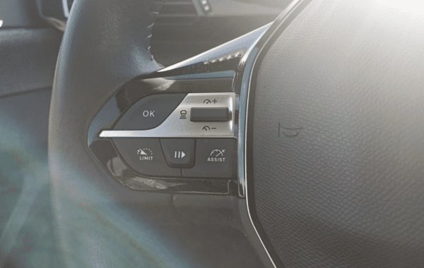 peugeot-308-1-2-hybrid-136ch-allure-e-dcs6 - 1036754713