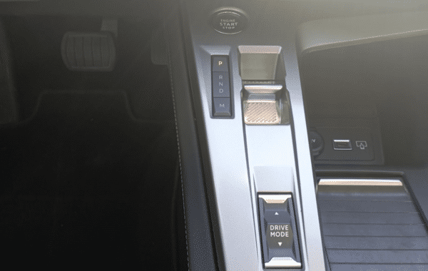 peugeot-308-1-2-hybrid-136ch-allure-e-dcs6 - 1036754713