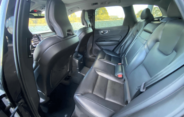 volvo-xc60-t8-awd-recharge-303-87ch-inscription-luxe-geartronic - 1038954713