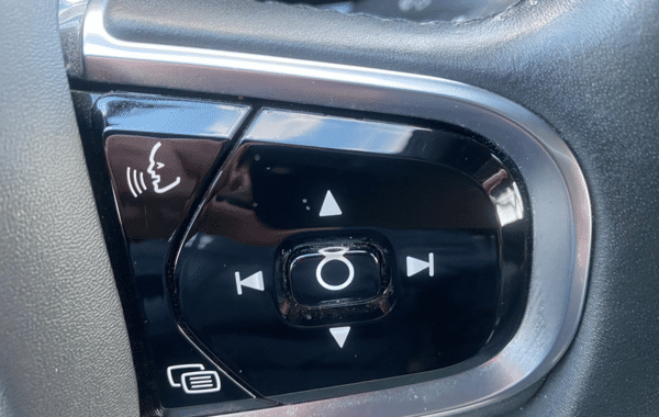 volvo-xc60-t8-awd-recharge-303-87ch-inscription-luxe-geartronic - 1038954713