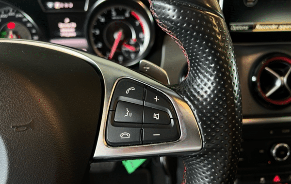 mercedes-cla-shooting-brake-45-amg-381ch-4matic-speedshift-dct - 569344713