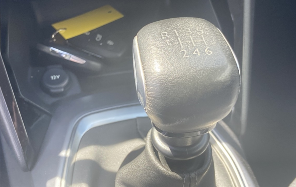 peugeot-2008-1-2-puretech-130ch-s-s-allure - 701704713