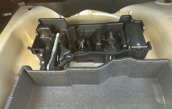 peugeot-2008-1-2-130ch-s-s-allure-eat8 - 706034713
