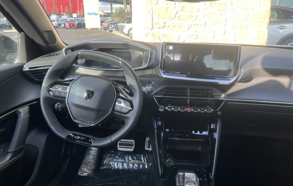 peugeot-2008-1-2-puretech-130ch-s-s-gt-eat8 - 709504713