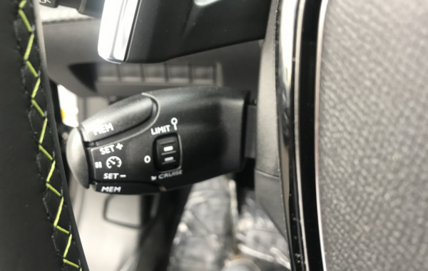 peugeot-2008-1-2-puretech-130ch-s-s-gt-eat8 - 709514713