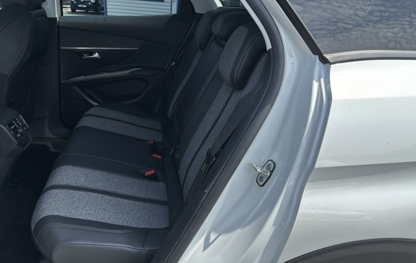 peugeot-3008-1-2-puretech-130ch-allure-s-s-eat6 - 711034713