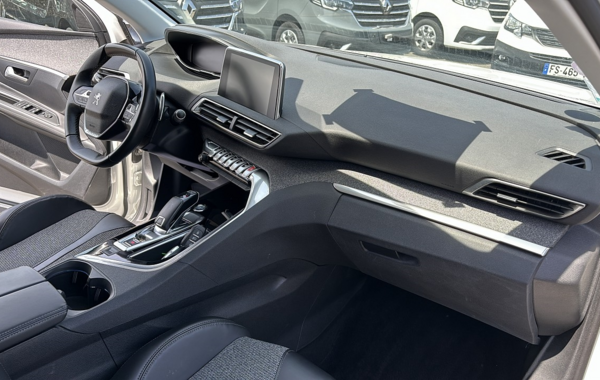 peugeot-3008-1-2-puretech-130ch-allure-s-s-eat6 - 711034713