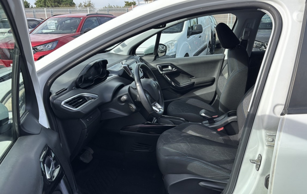 peugeot-2008-1-2-puretech-110ch-e6-c-signature-s-s-eat6 - 718224713