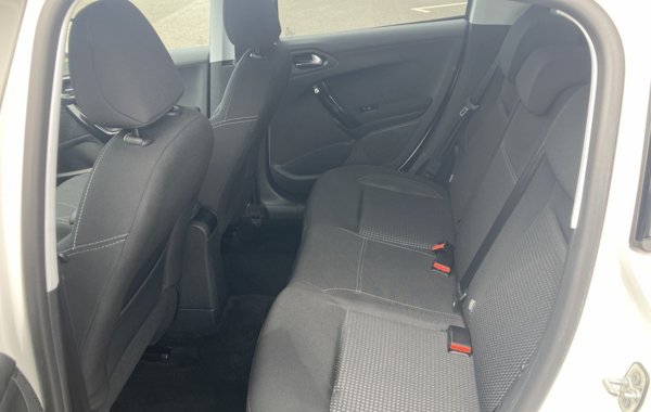 peugeot-208-1-2-puretech-110ch-e6-c-allure-business-s-s-5p - 744944713