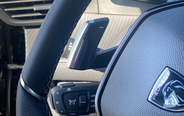 peugeot-2008-1-2-puretech-130ch-s-s-gt-eat8 - 751844713
