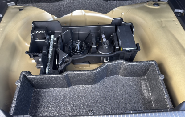 peugeot-2008-1-2-puretech-130ch-s-s-gt-eat8 - 752054713