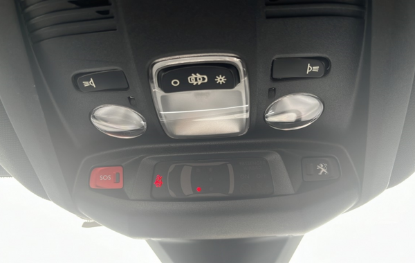 peugeot-3008-1-2-puretech-130ch-gt-line-s-s - 754234713