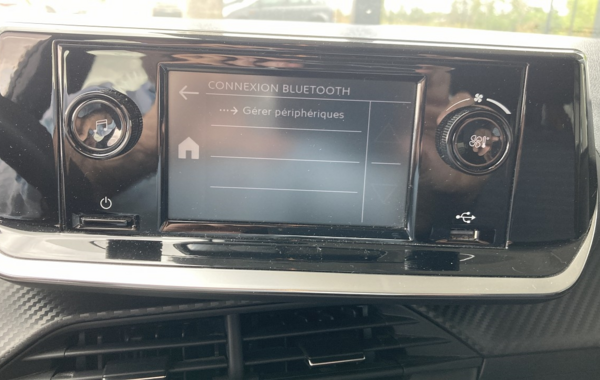 peugeot-208-1-2-puretech-75ch-s-s-like - 756054713