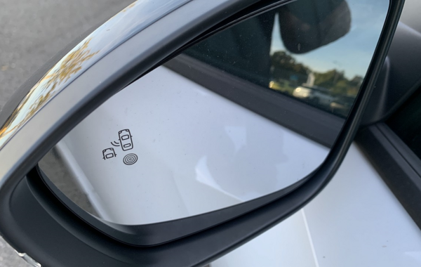 peugeot-2008-1-2-puretech-100ch-s-s-allure - 765614713