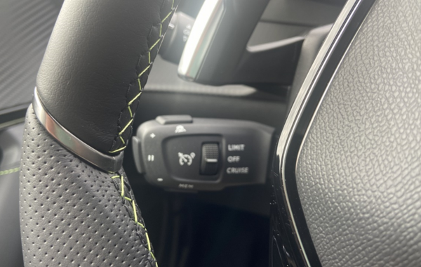 peugeot-2008-1-2-puretech-130ch-s-s-gt-eat8 - 766584713
