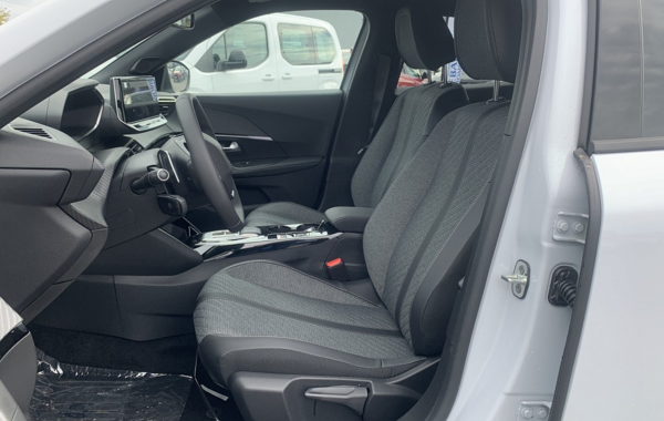 peugeot-2008-1-2-puretech-130ch-s-s-allure-eat8 - 774574713