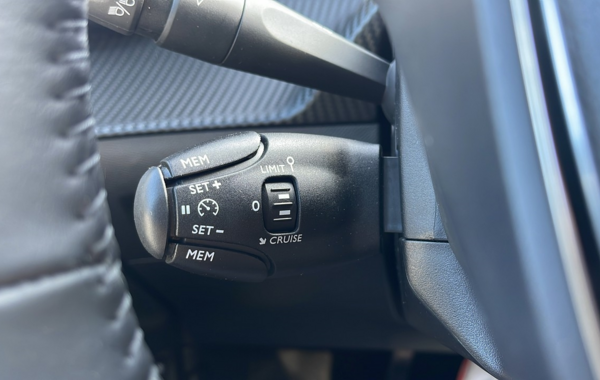 peugeot-2008-1-2-puretech-100ch-s-s-allure - 777544713