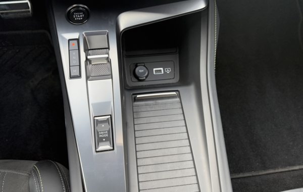 peugeot-408-1-2-puretech-130ch-s-s-gt-eat8 - 780194713