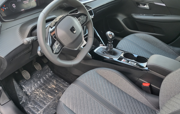 peugeot-208-1-2-puretech-100ch-s-s-allure - 782204713