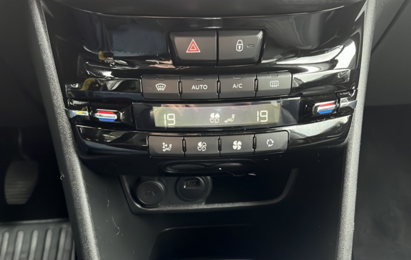 peugeot-2008-1-2-puretech-130ch-e6-c-allure-s-s - 790484713