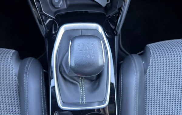 peugeot-2008-1-2-puretech-130ch-s-s-gt-line - 791354713