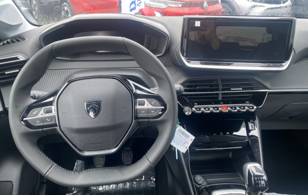 peugeot-208-1-2-puretech-100ch-s-s-allure - 796594713