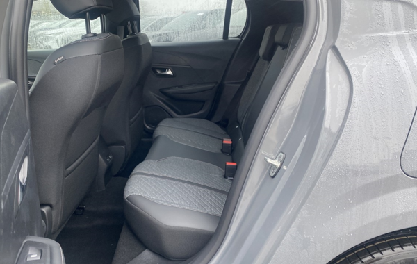 peugeot-208-1-2-puretech-100ch-s-s-allure - 796634713