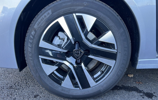 peugeot-208-1-2-puretech-100ch-s-s-allure - 799664713