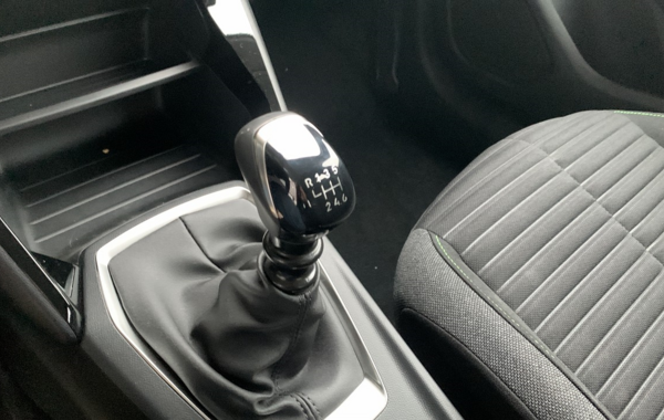 peugeot-208-1-2-puretech-100ch-s-s-active - 800584713