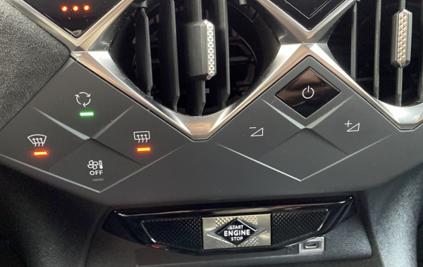 ds-ds-3-crossback-puretech-130ch-performance-line-automatique - 800654713