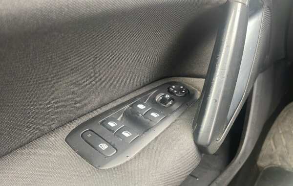 peugeot-308-1-6-bluehdi-120ch-active-business-s-s-5p - 805234713