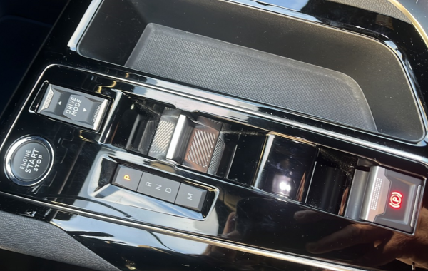 peugeot-5008-1-2-puretech-130ch-s-s-gt-eat8 - 806964713