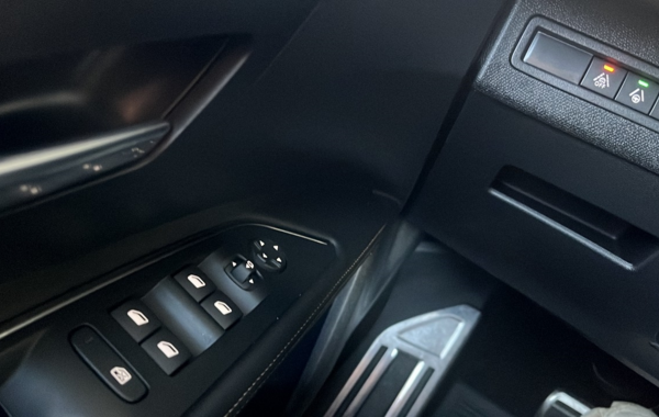 peugeot-5008-1-2-puretech-130ch-s-s-gt-eat8 - 806974713
