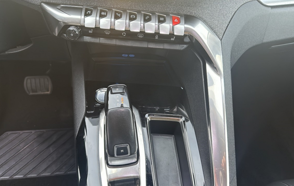 peugeot-3008-1-2-puretech-130ch-allure-business-s-s-eat8-6cv - 812504713