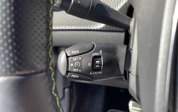 peugeot-208-e-208-136ch-gt - 812734713