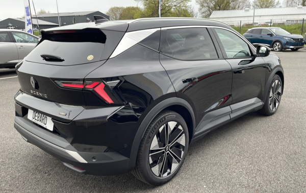 renault-scenic-v-e-tech-electric-170ch-techno-autonomie-confort-24 - 835914713