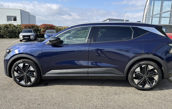 renault-scenic-v-e-tech-electric-170ch-techno-autonomie-confort-24 - 835944713