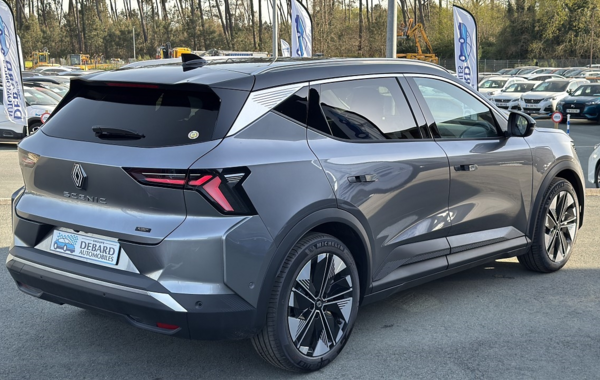 renault-scenic-v-e-tech-electric-170ch-techno-autonomie-confort-24 - 835954713